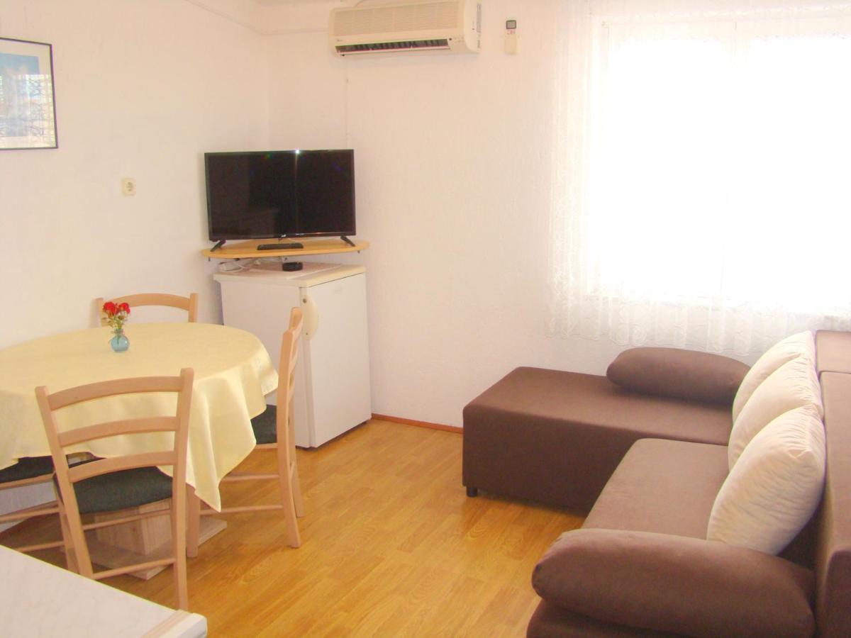 Apartments Ruza Vodice Eksteriør billede