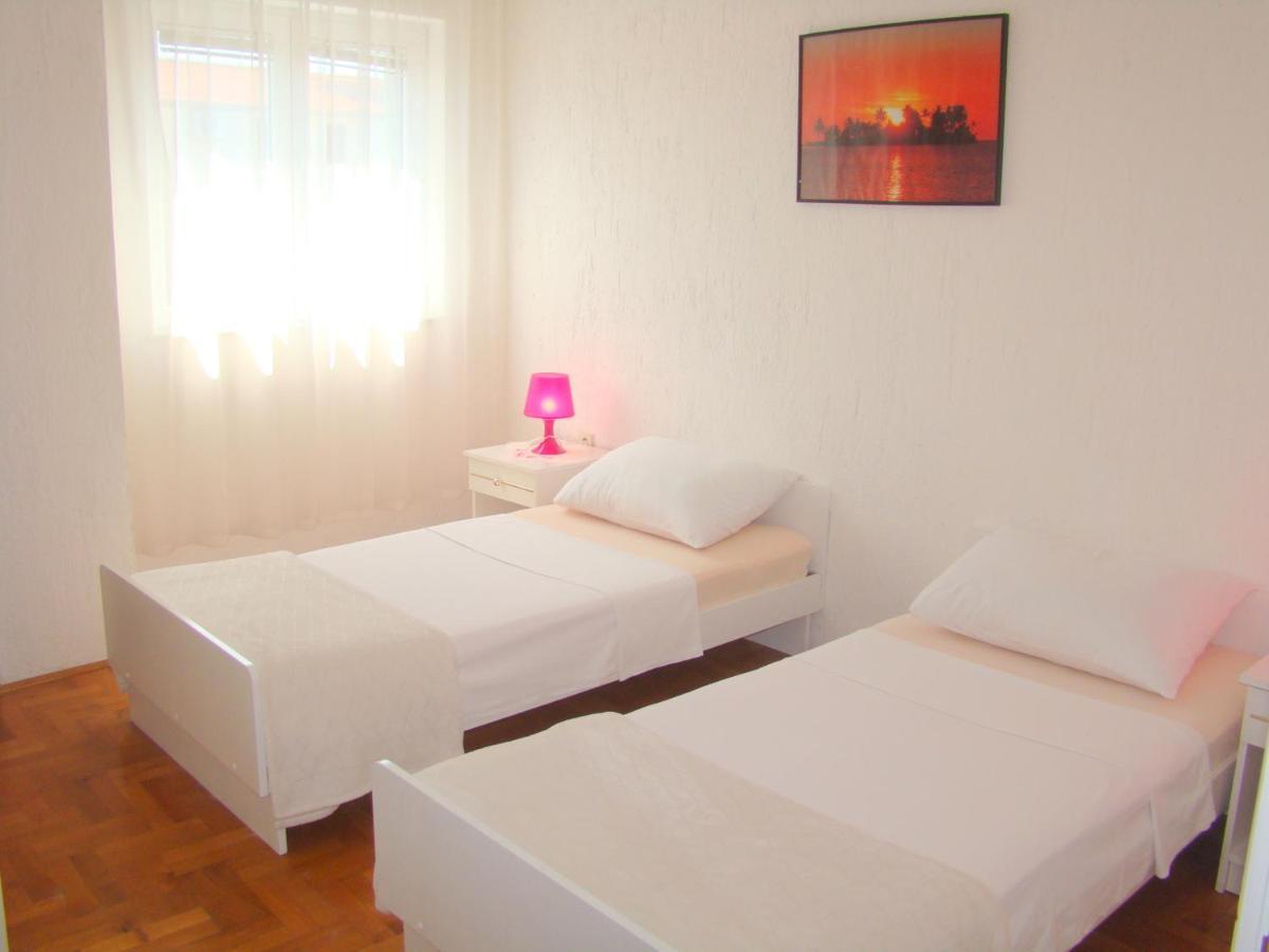 Apartments Ruza Vodice Eksteriør billede