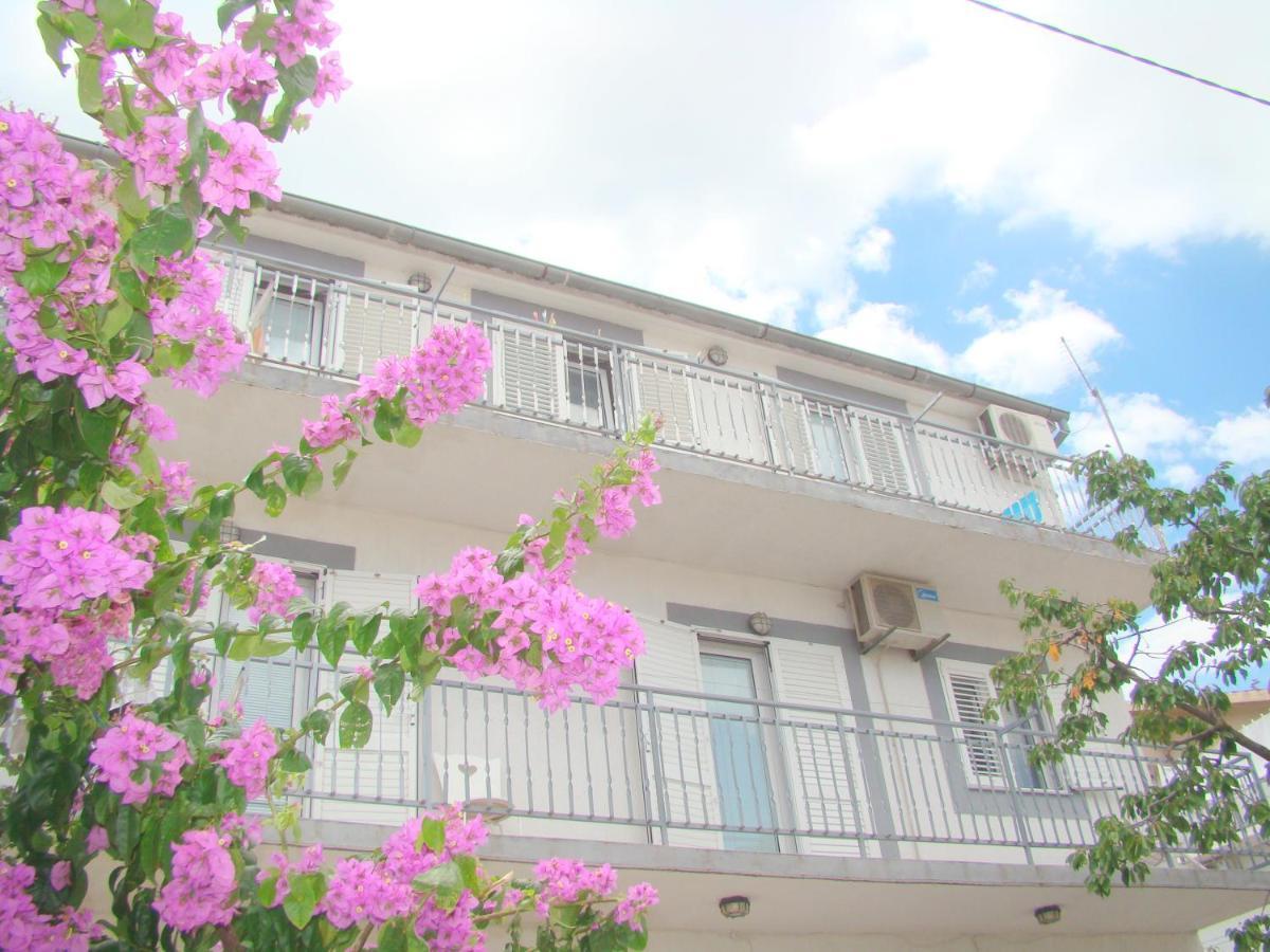Apartments Ruza Vodice Eksteriør billede