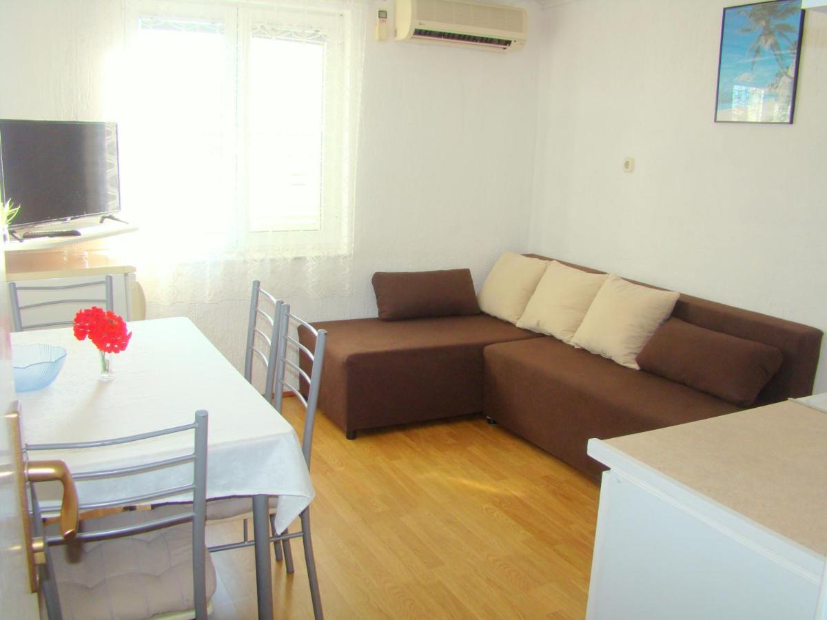 Apartments Ruza Vodice Eksteriør billede